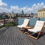 Le Reve Aparthotel