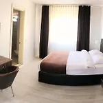 Le Reve Ξενοδοχείο με διαμερίσματα 3*