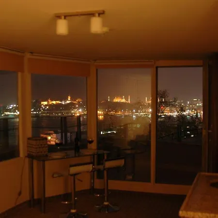 Aparthotel Le Reve 2*